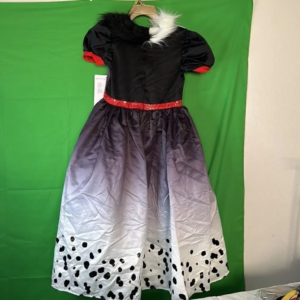 Disguise nwt disney